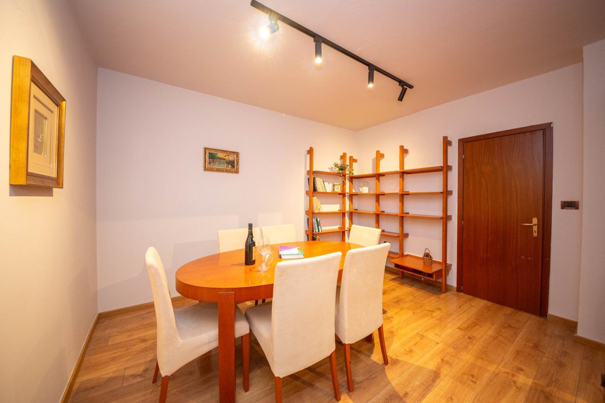 Blloku Unique Apartments 3 Тирана Экстерьер фото